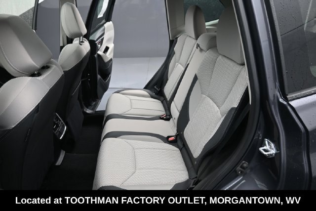 Used 2023 Subaru Forester Premium AWD/4WD image 13