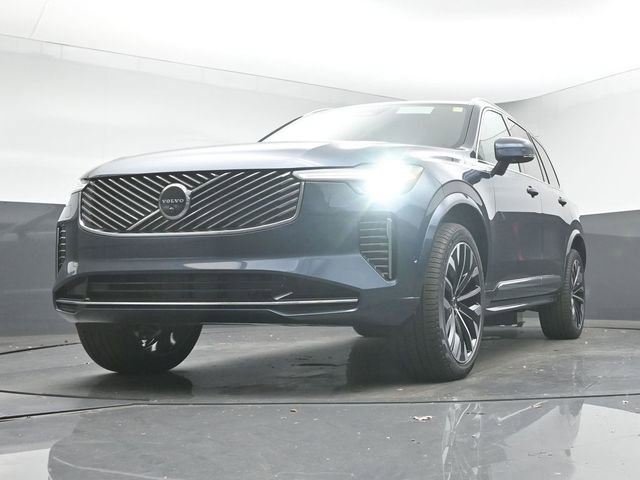 New 2026 Volvo XC90 B6 Plus w/ Protection Package Premier image 40