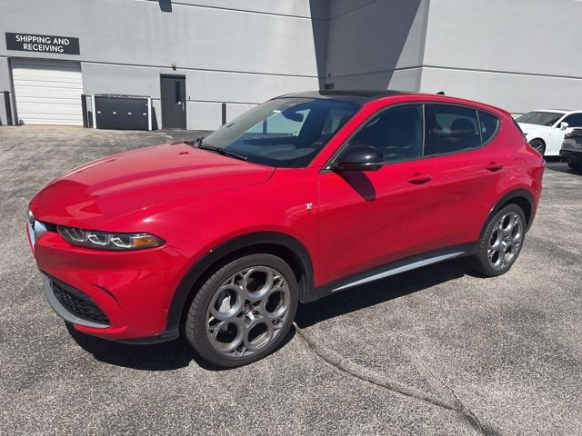 Used 2024 Alfa Romeo Tonale Ti image 7