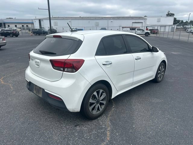 Used 2023 Kia Rio S w/ Technology Package FWD image 4