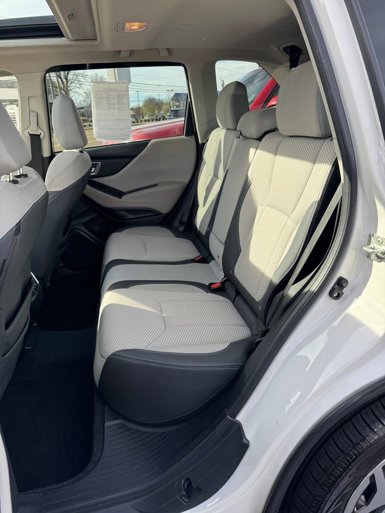 Used 2021 Subaru Forester Premium image 37