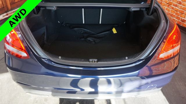 Used 2018 Mercedes-Benz C 300 4MATIC Sedan image 45