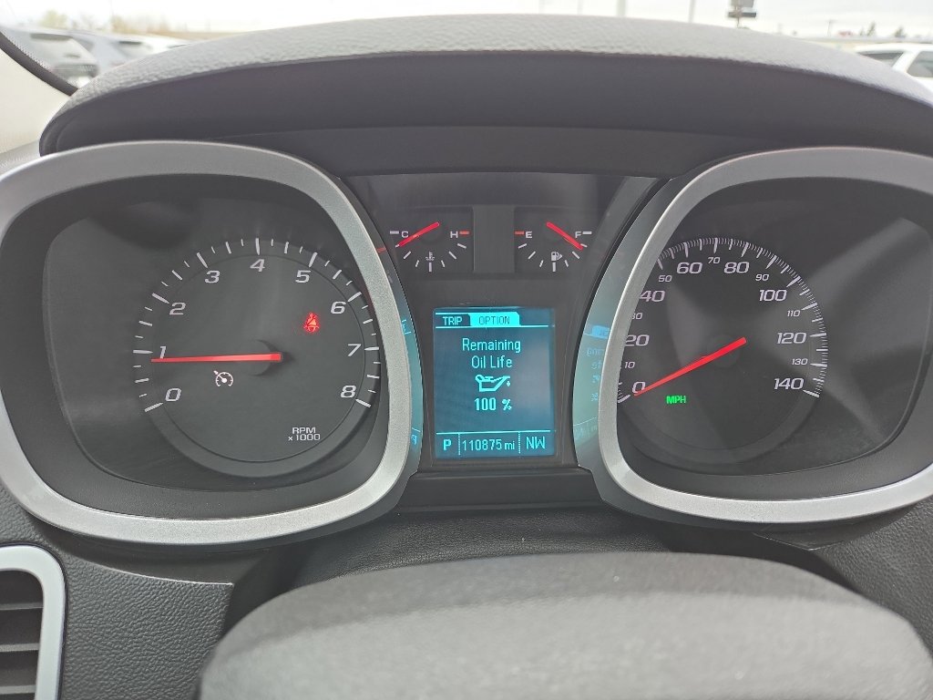 Used 2017 Chevrolet Equinox Premier w/ Enhanced Convenience Package AWD/4WD image 20