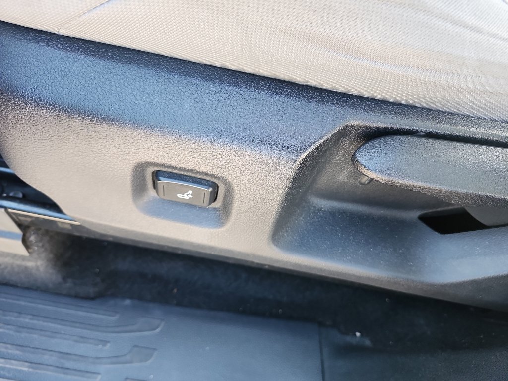 Used 2024 Toyota Tacoma SR5 image 16