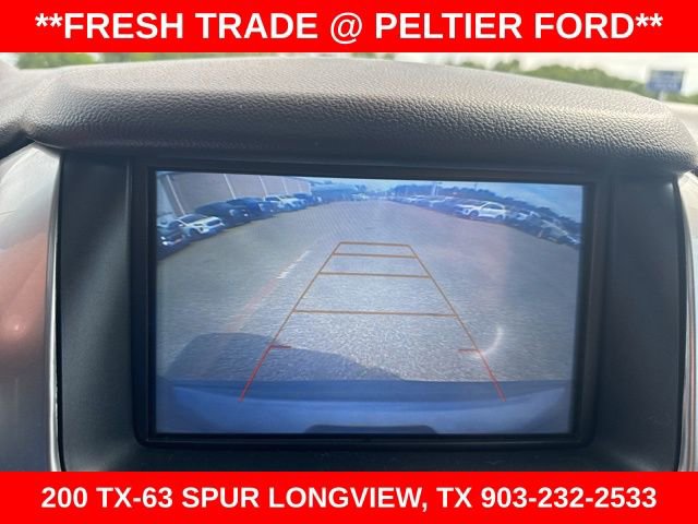 Used 2018 Chevrolet Suburban LT image 25