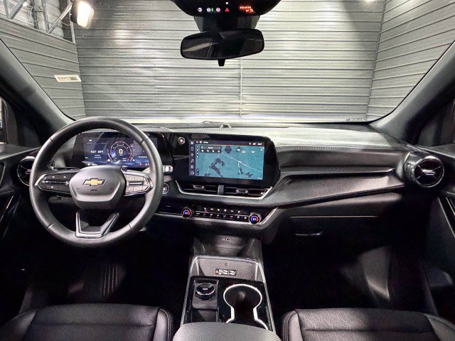 Used 2026 Chevrolet Equinox LT w/ Convenience Package II image 11