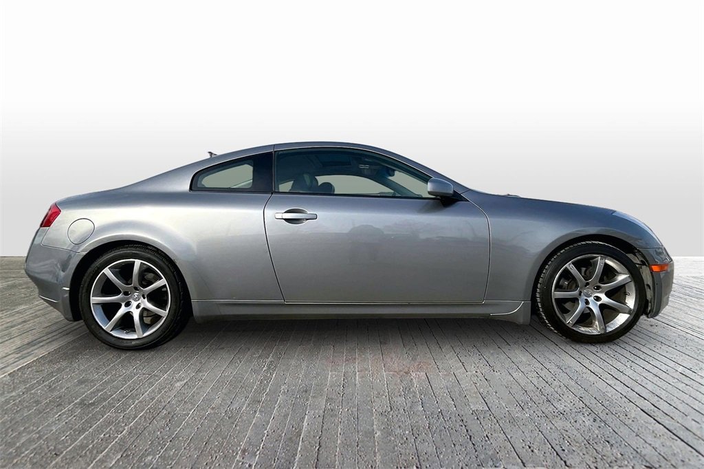 Used 2004 INFINITI G35 Coupe w/ Premium Pkg image 8