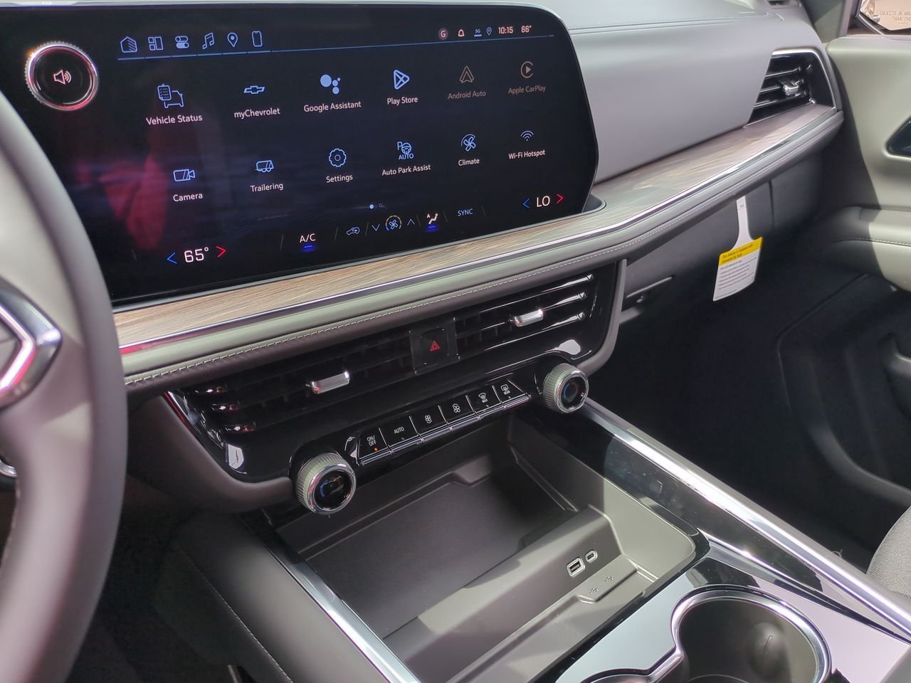 New 2026 Chevrolet Suburban LS w/ LPO, Dark Essentials Package AWD/4WD image 13