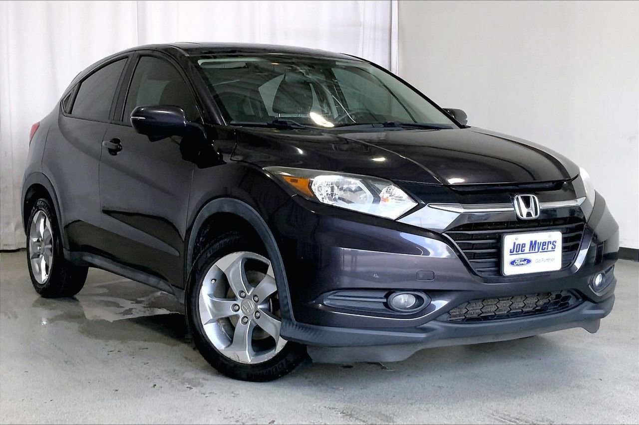 Used 2017 Honda HR-V EX image 1