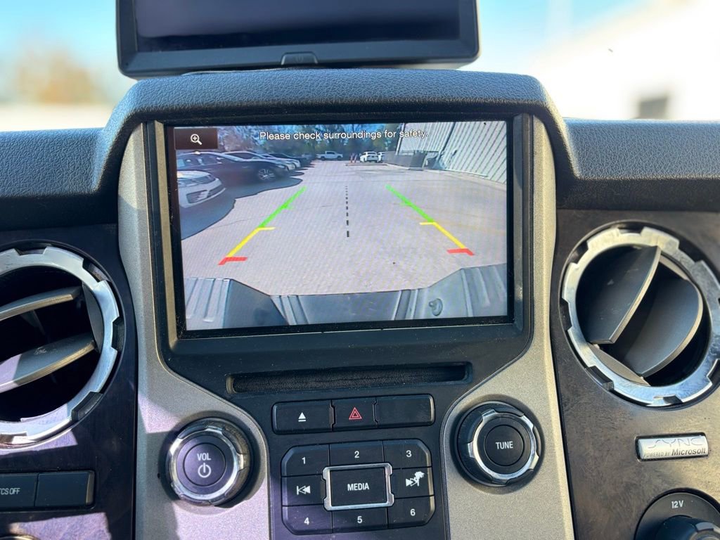 Used 2015 Ford F350 Platinum image 22