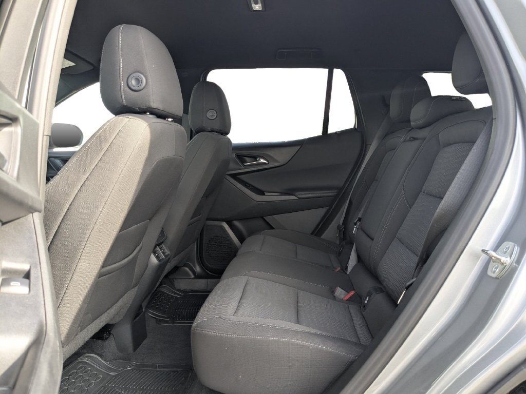 Used 2025 Chevrolet Equinox LT AWD/4WD image 14