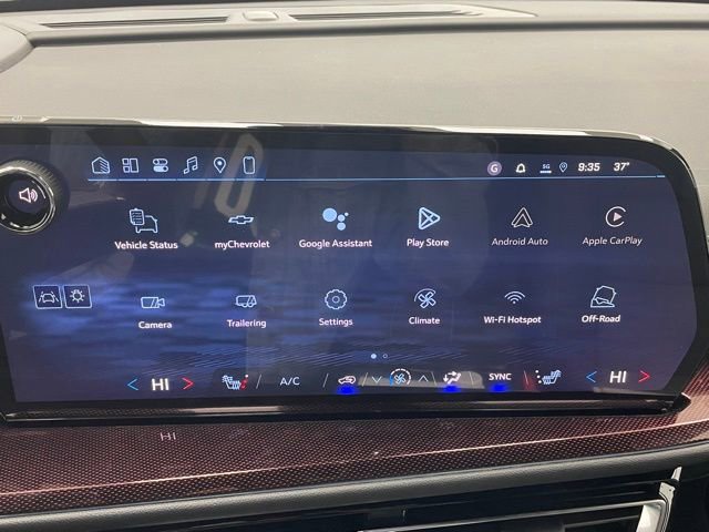 New 2026 Chevrolet Traverse Z71 w/ Driver Confidence Package image 3