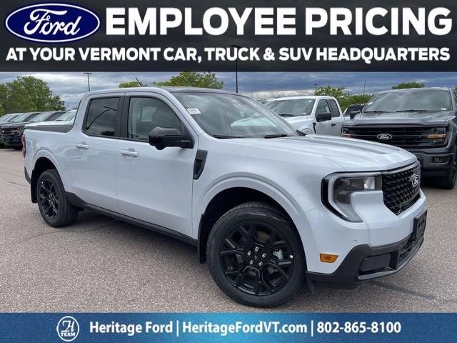 New 2026 Ford Maverick Lariat w/ Black Appearance Package