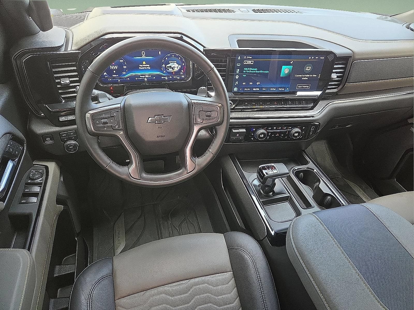 Used 2025 Chevrolet Silverado 1500 ZR2 w/ Technology Package AWD/4WD image 6