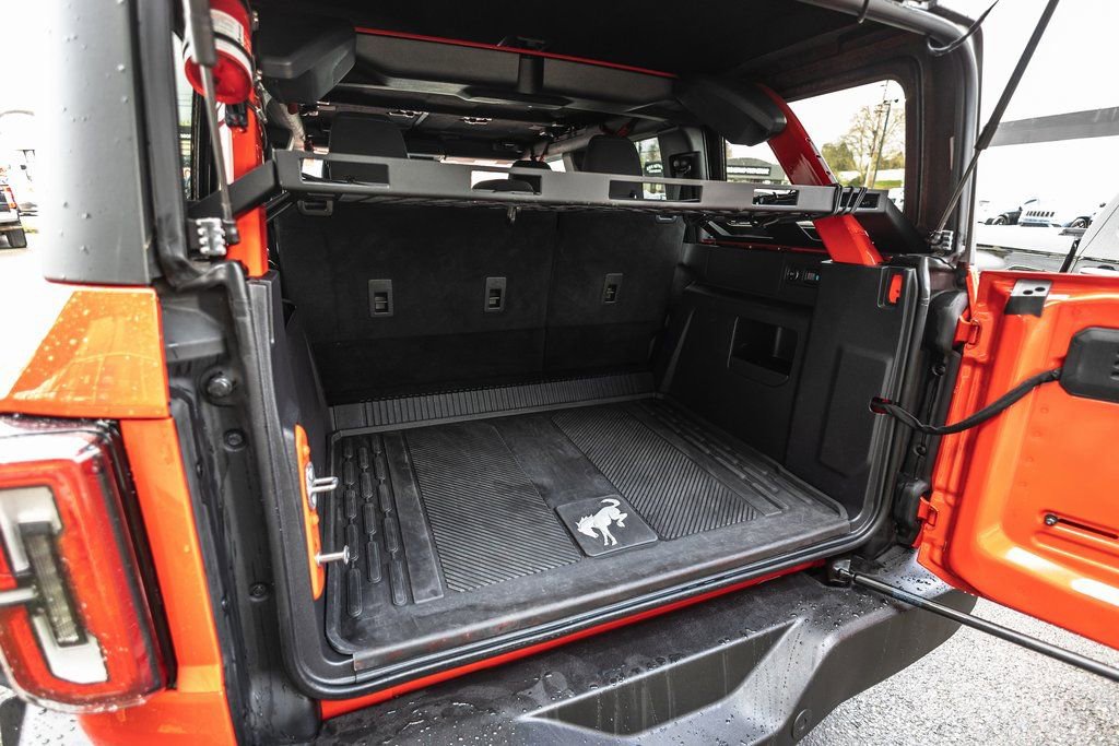 Used 2022 Ford Bronco Wildtrak image 37