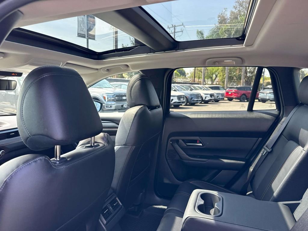 Certified 2025 MAZDA CX-50 2.5 Hybrid w/ Weather Package image 12