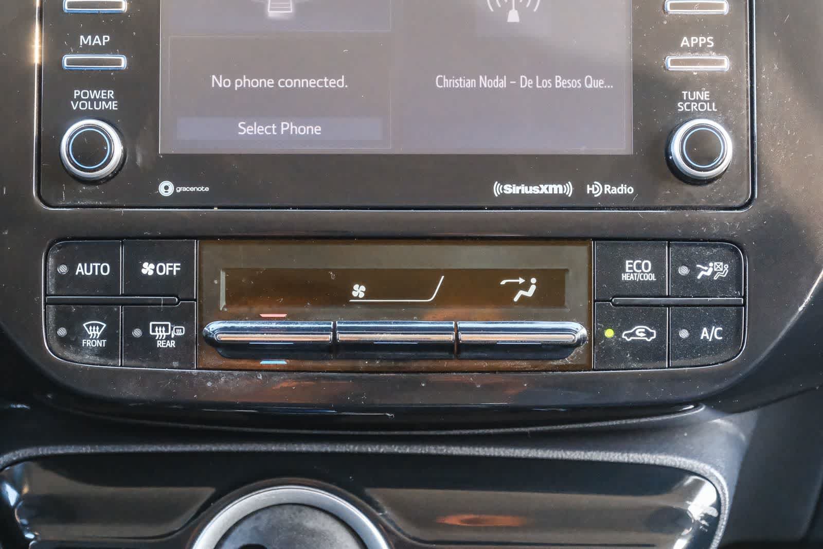 Certified 2022 Toyota Prius Prime LE FWD image 14