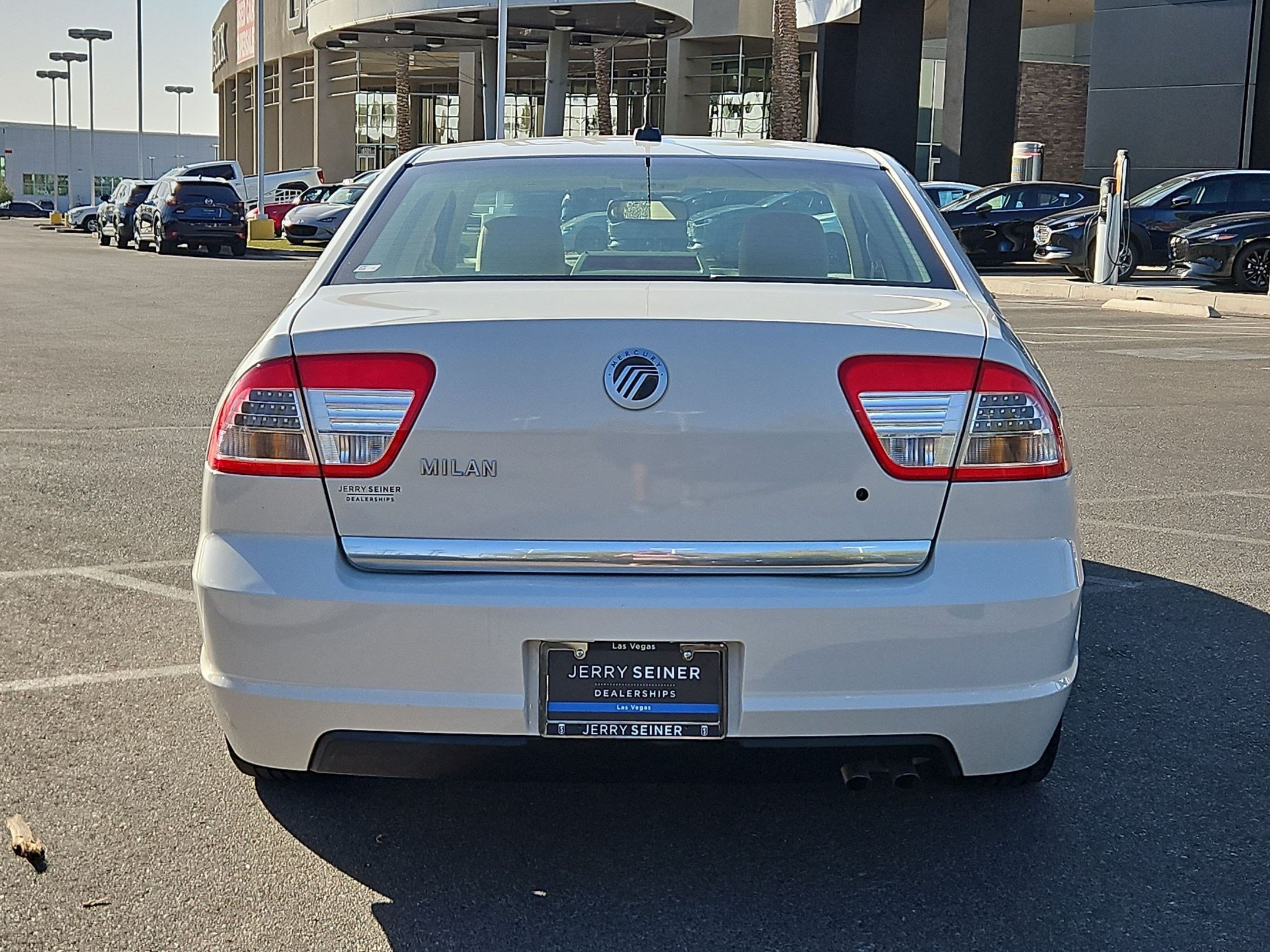 Used 2009 Mercury Milan FWD image 4