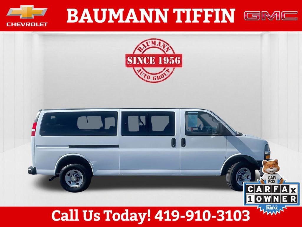 Used 2024 Chevrolet Express 3500 LT w/ LT Preferred Equipment Group RWD image 4
