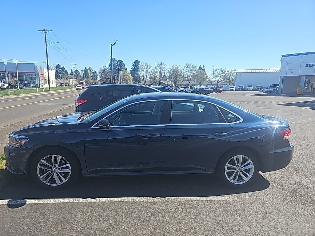 Used 2020 Volkswagen Passat 2.0T SE
