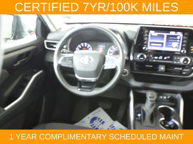 Used 2021 Toyota Highlander L AWD/4WD image 19