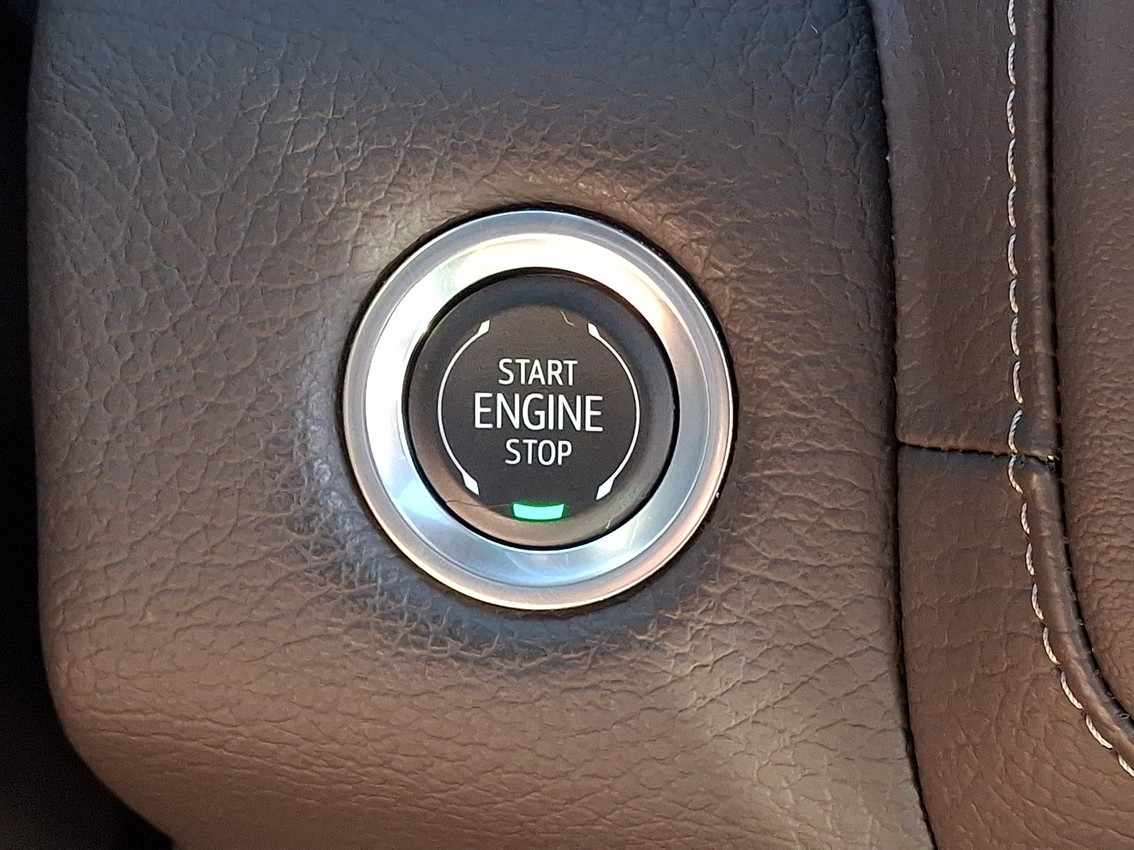Used 2024 GMC Yukon Denali w/ Max Trailering Package AWD/4WD image 29