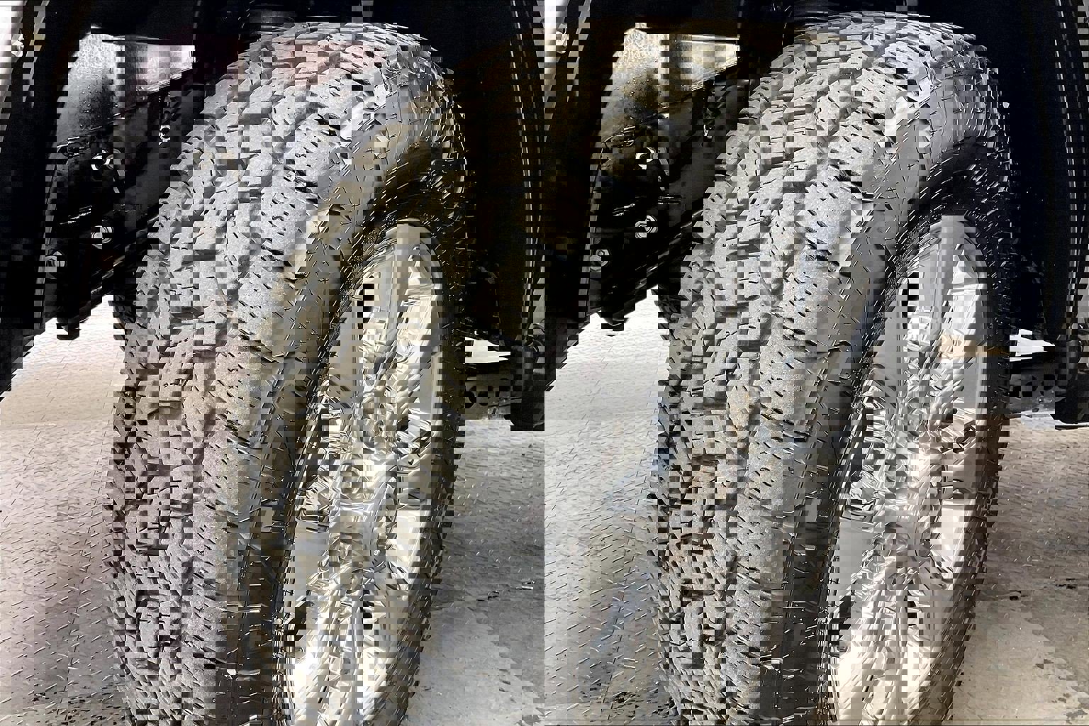 Used 2020 RAM 3500 Limited image 33