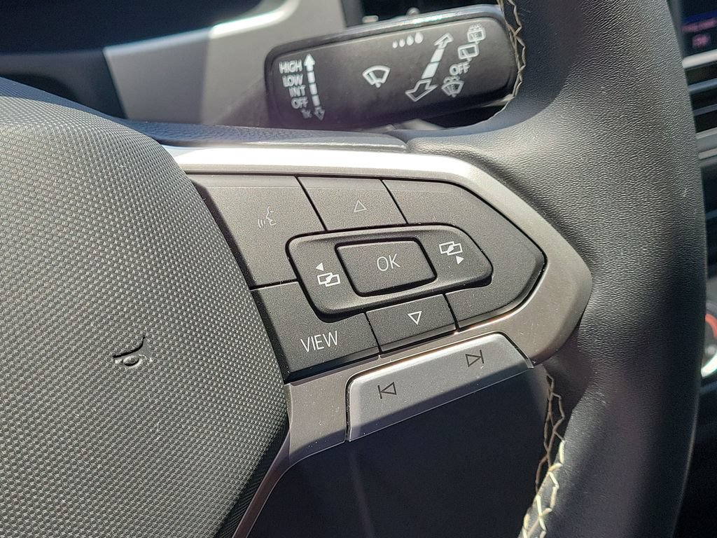 Used 2023 Volkswagen Atlas SE FWD image 31