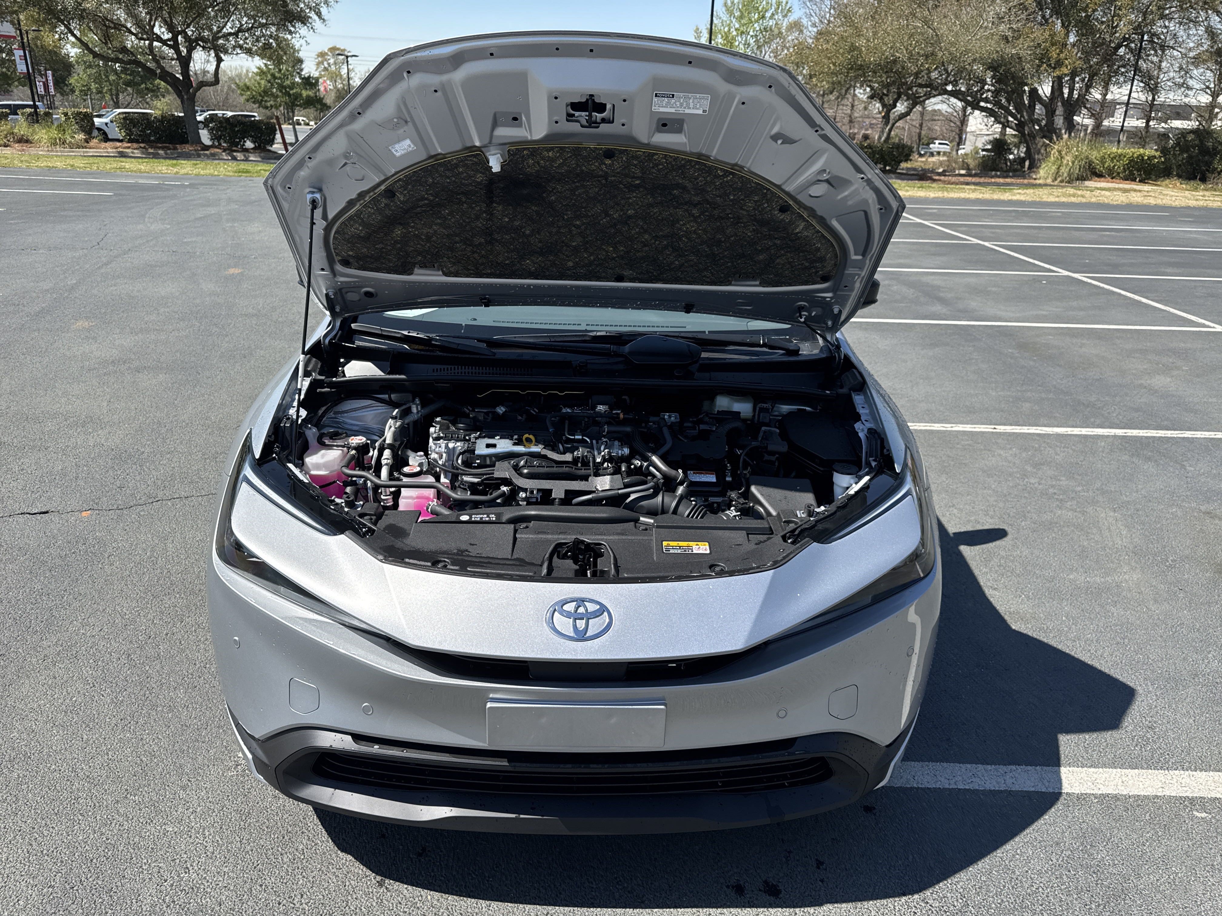 New 2024 Toyota Prius LE FWD image 38