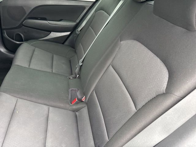 Used 2018 Hyundai Elantra SEL image 10