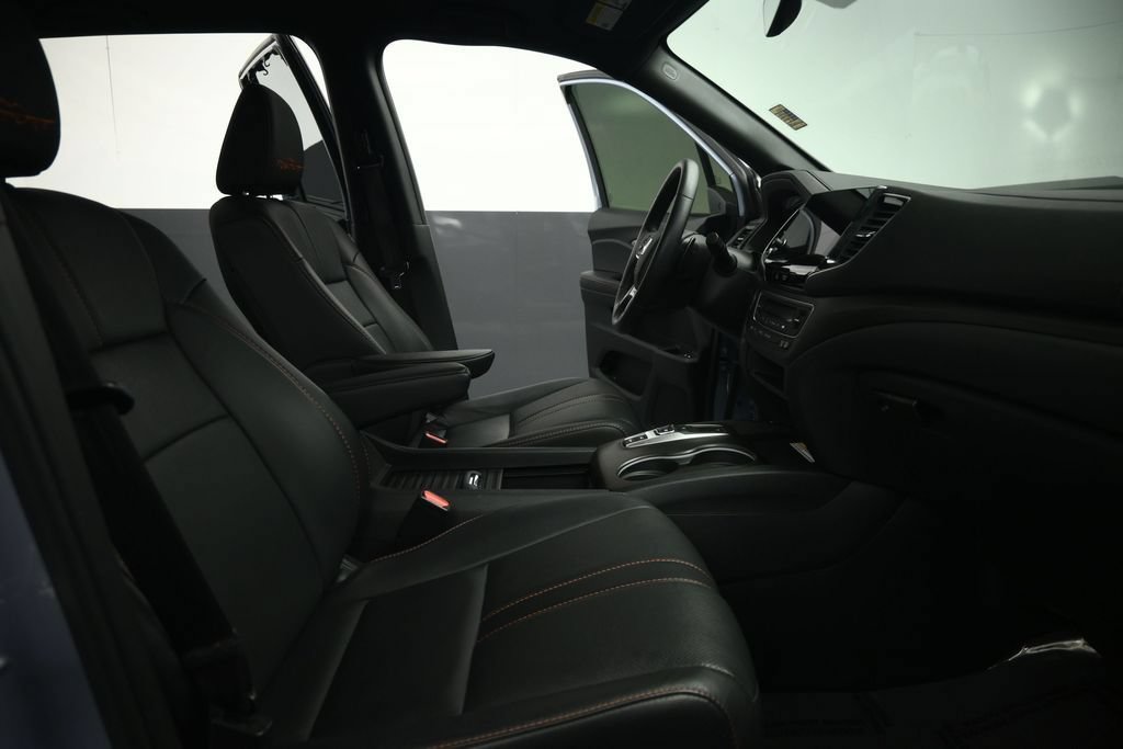 Used 2023 Honda Passport TrailSport image 52