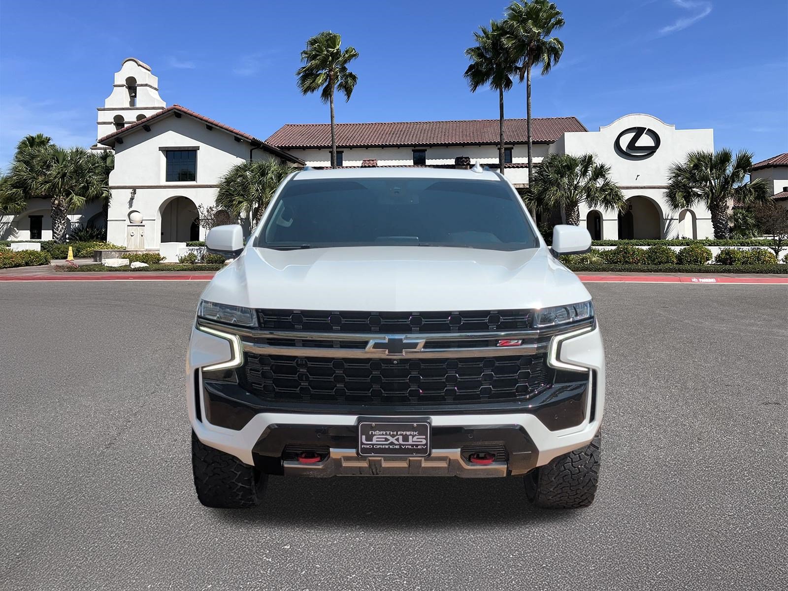 Used 2022 Chevrolet Tahoe Z71 w/ Z71 Off-Road Package AWD/4WD image 6
