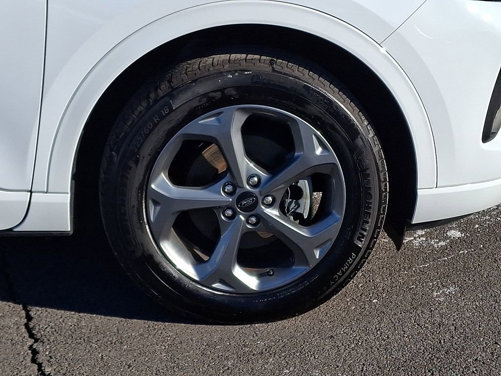 Used 2023 Ford Escape ST-Line w/ Tech Pack #1 image 11