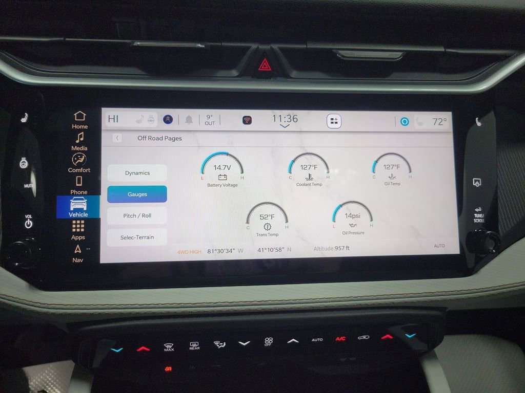 New 2026 Jeep Cherokee Overland w/ Trailer Tow Group image 34