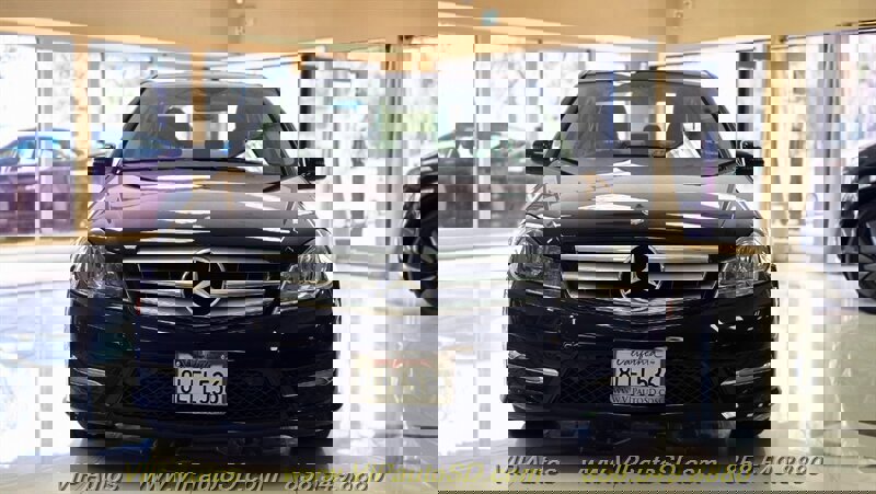 Used 2013 Mercedes-Benz C 250 Sedan image 7