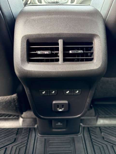 Used 2022 Chevrolet Equinox Premier AWD/4WD image 14