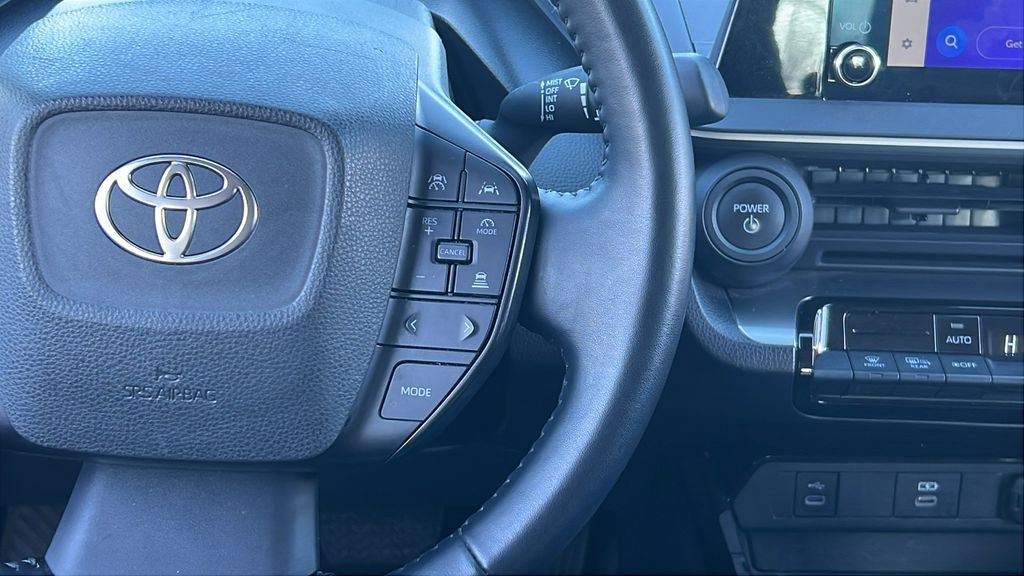 Used 2024 Toyota Prius LE image 26