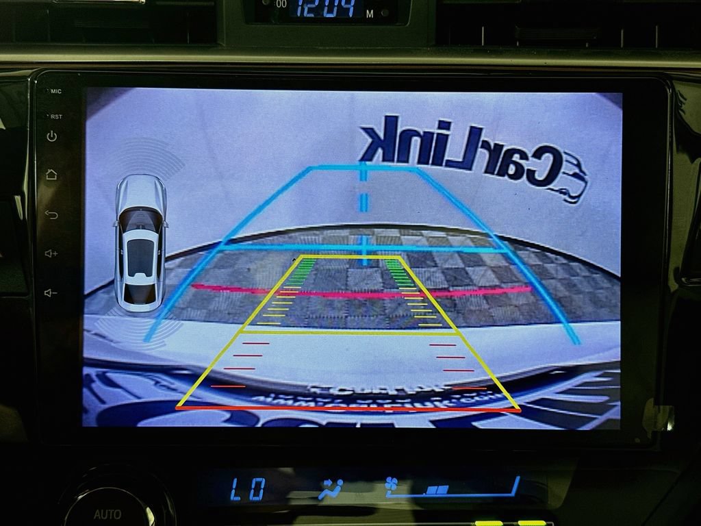 Used 2014 Toyota Corolla LE FWD image 15
