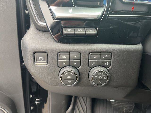 New 2026 Chevrolet Silverado 1500 LTZ w/ LTZ Premium Package image 17