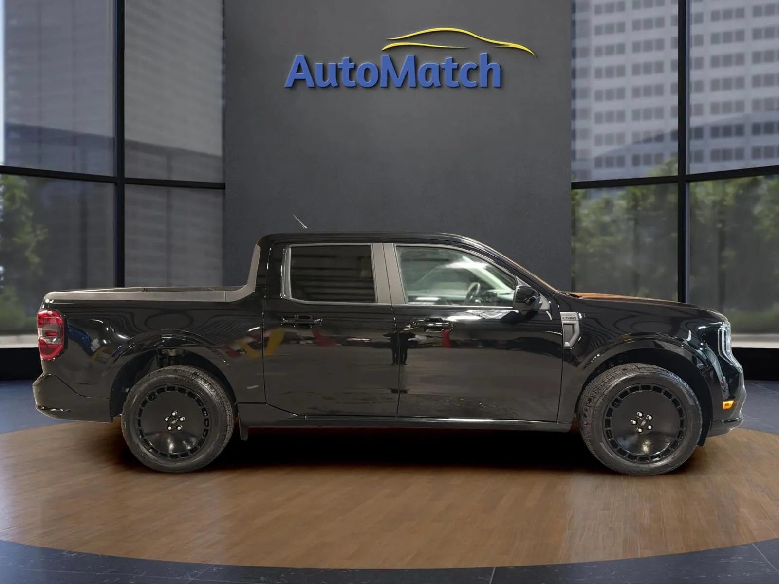 Used 2025 Ford Maverick Lobo AWD/4WD image 13