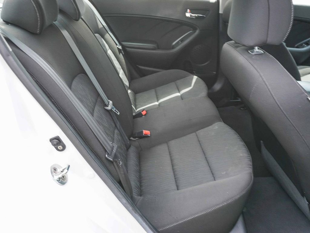 Used 2016 Kia Forte LX FWD image 14