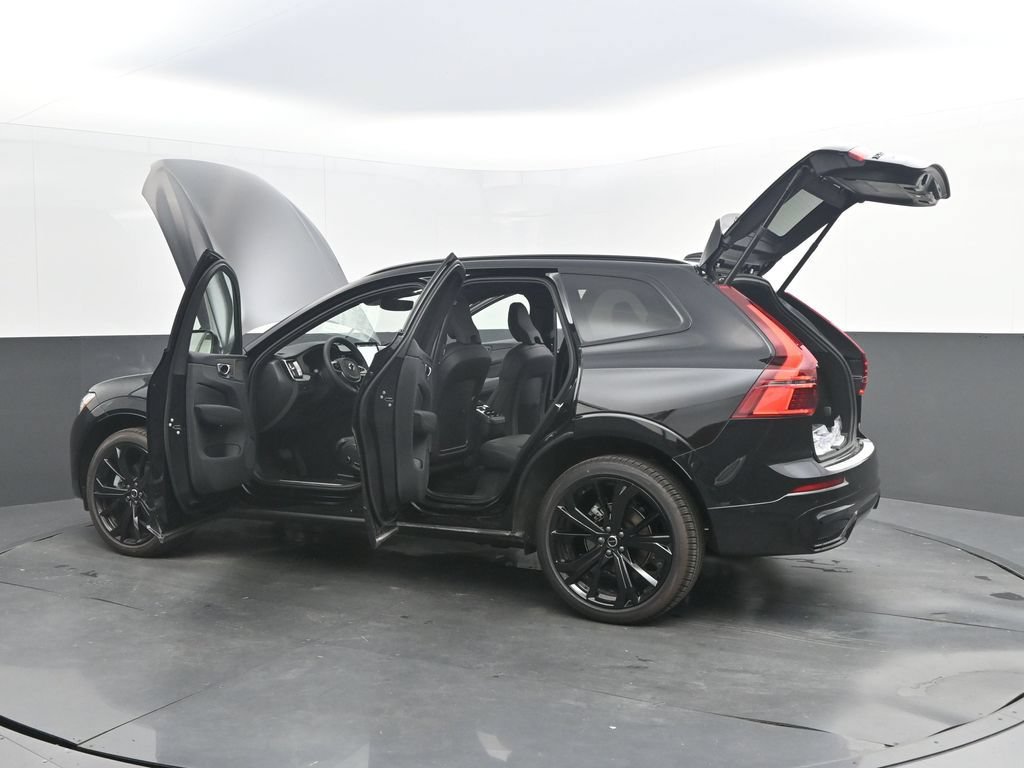 New 2026 Volvo XC60 B5 Ultra w/ Protection Package Premier AWD/4WD image 40