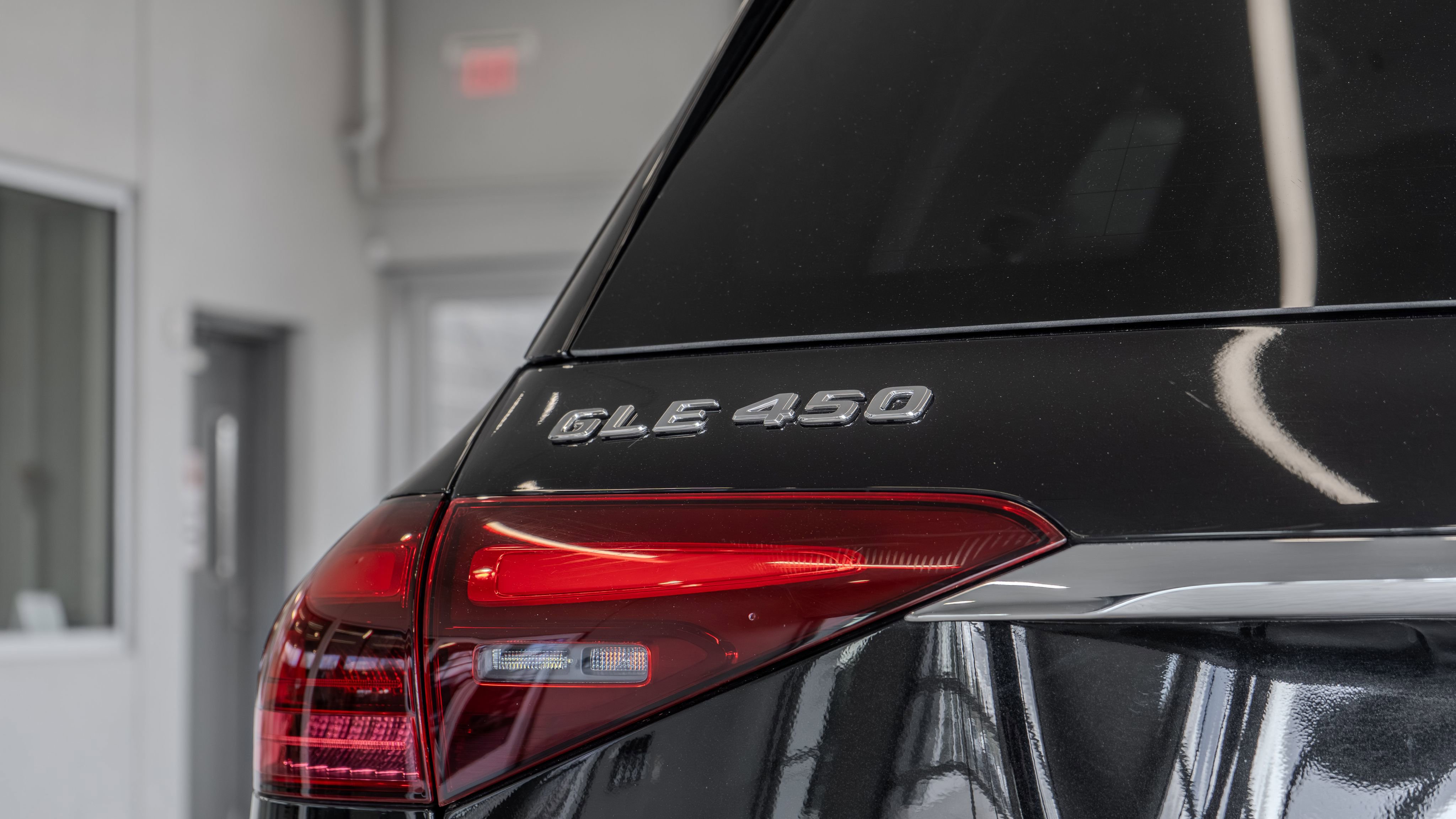 Certified 2025 Mercedes-Benz GLE 450 4MATIC image 22