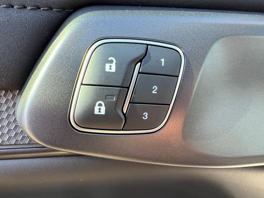 Used 2025 Ford Ranger Raptor image 28