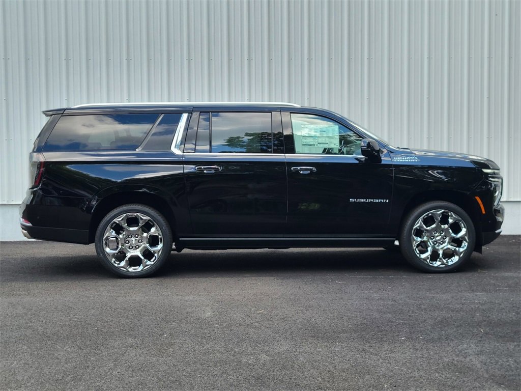 New 2025 Chevrolet Suburban High Country image 2