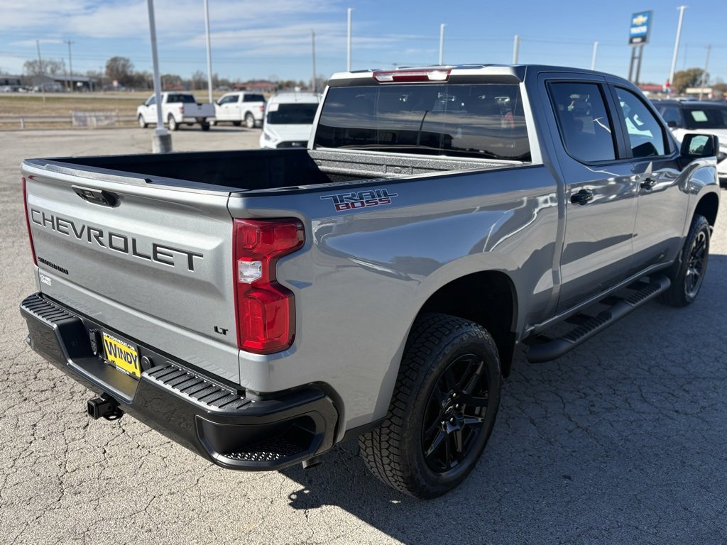 New 2026 Chevrolet Silverado 1500 LT Trail Boss w/ LPO, Dark Essentials Package image 5