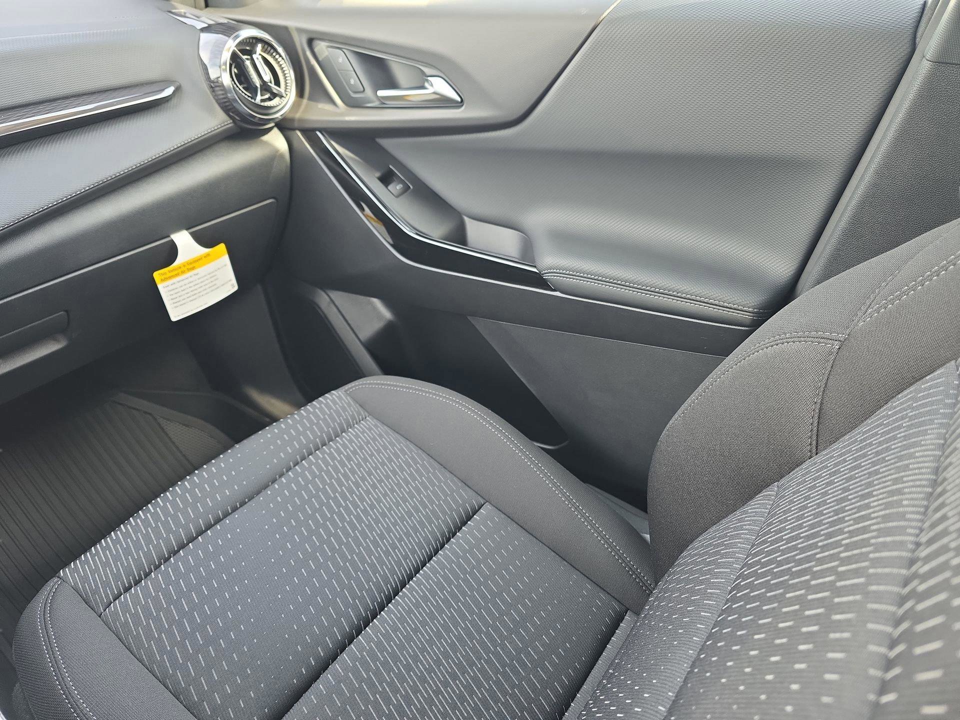 New 2026 Chevrolet Equinox LT w/ Safety and Technology Package image 30