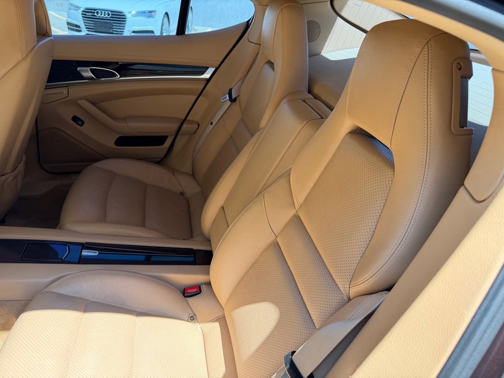 Used 2012 Porsche Panamera image 19