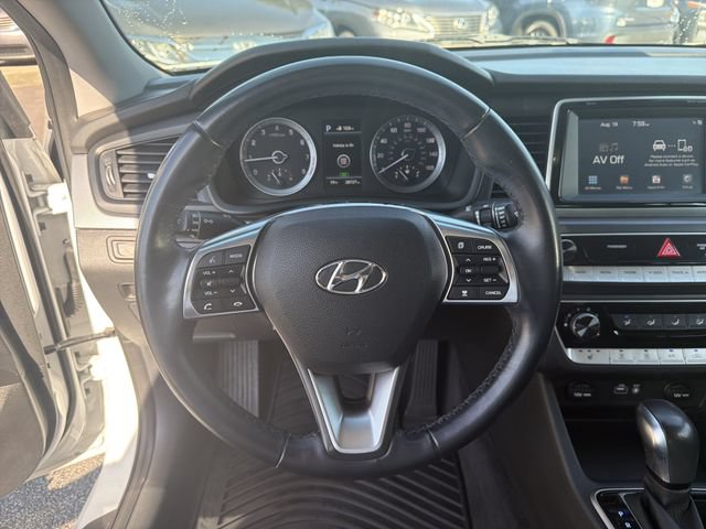 Used 2018 Hyundai Sonata SEL w/ Tech Package 02 FWD image 25