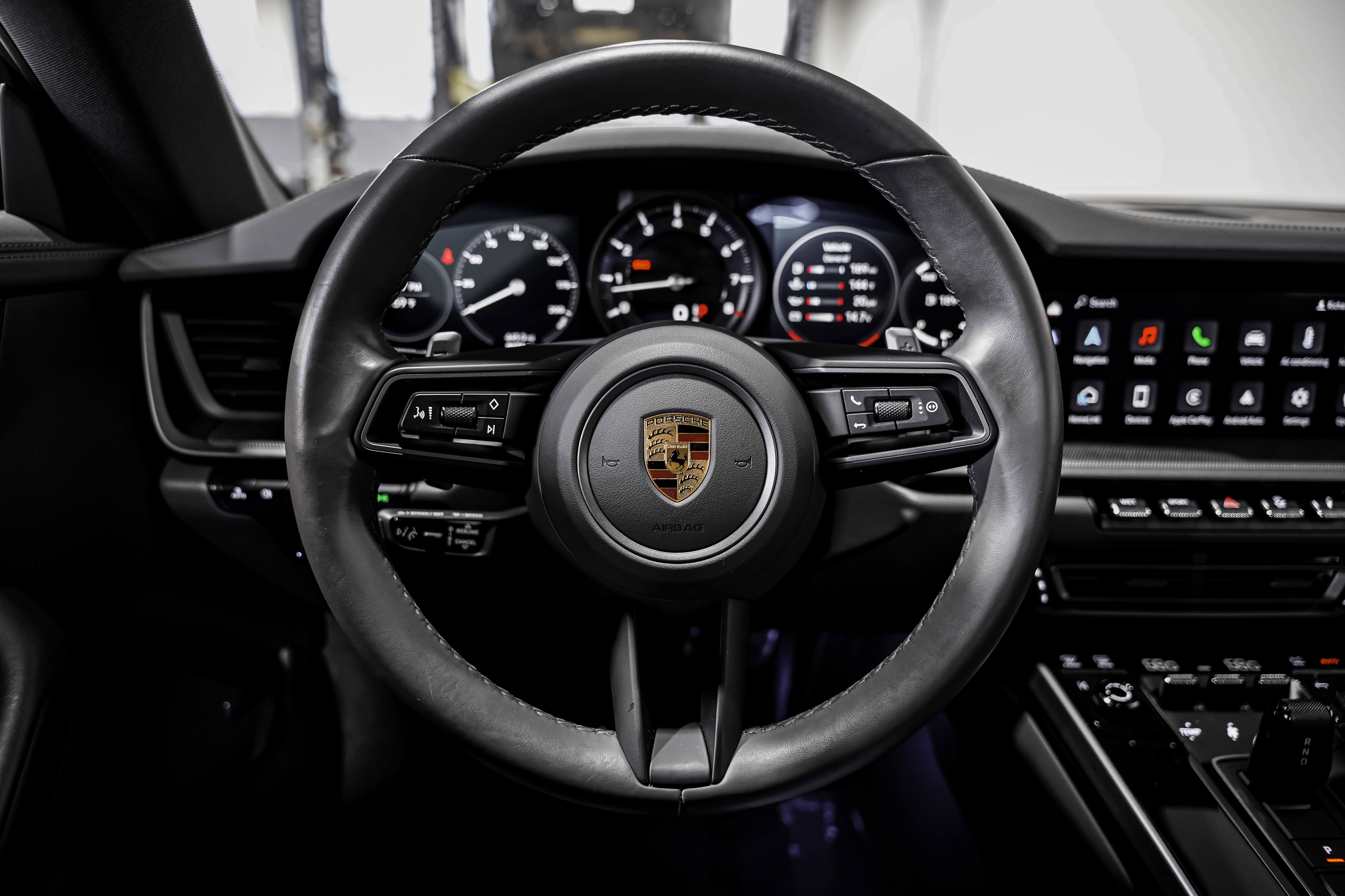 Used 2023 Porsche 911 Carrera w/ Premium Package image 10